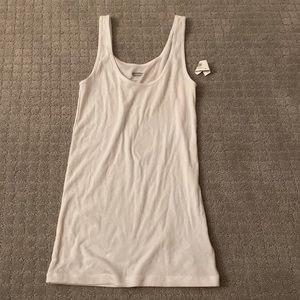Basic white tank